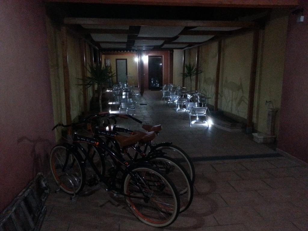 Gioia Guesthouse Cabras Luaran gambar