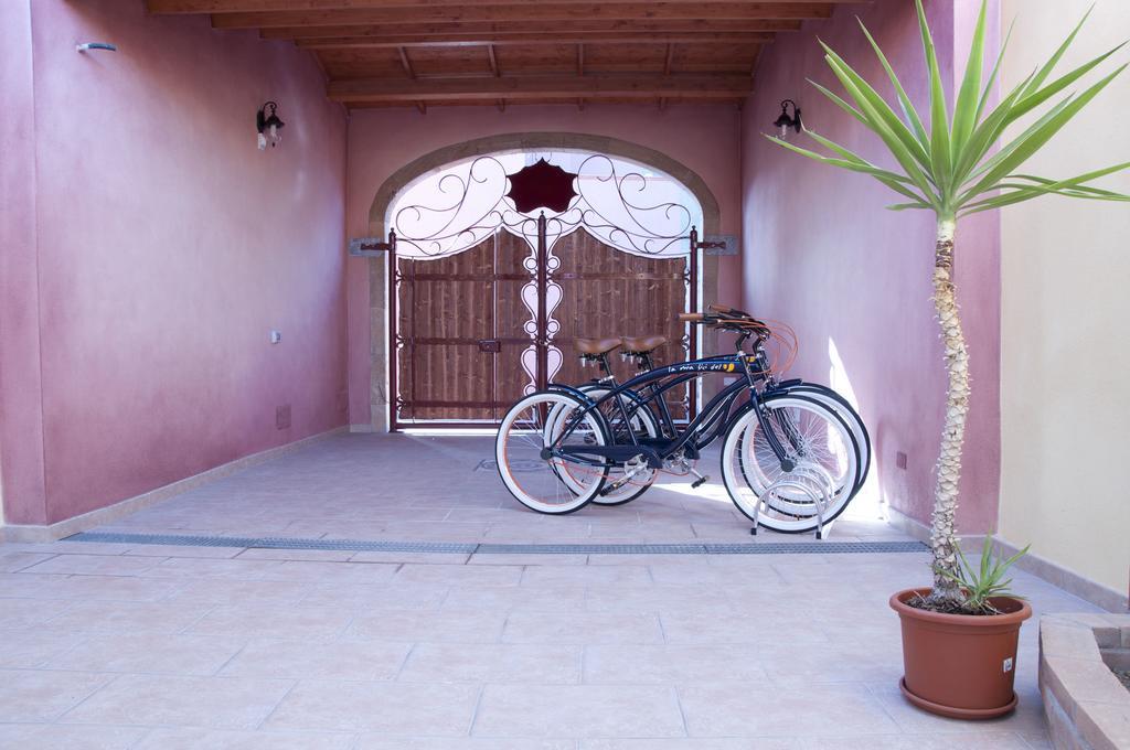 Gioia Guesthouse Cabras Luaran gambar